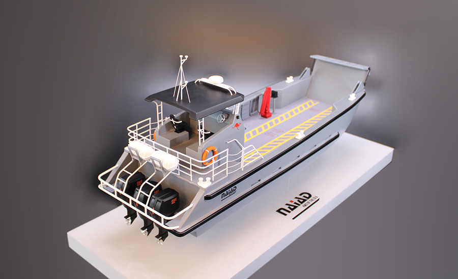YWE Navy LCL – Landing Craft model from The Whiskey Project Group