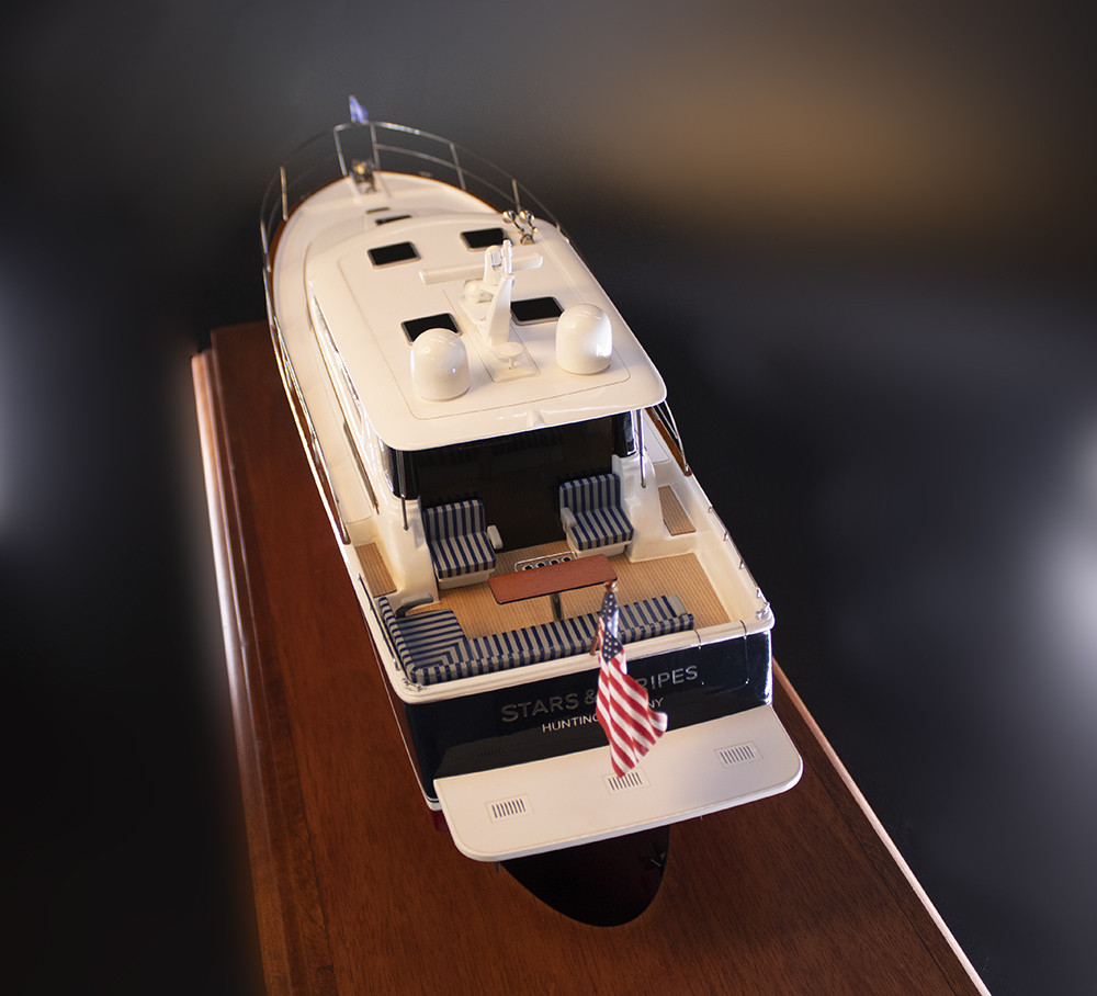 Sabre 43 Expres custom model