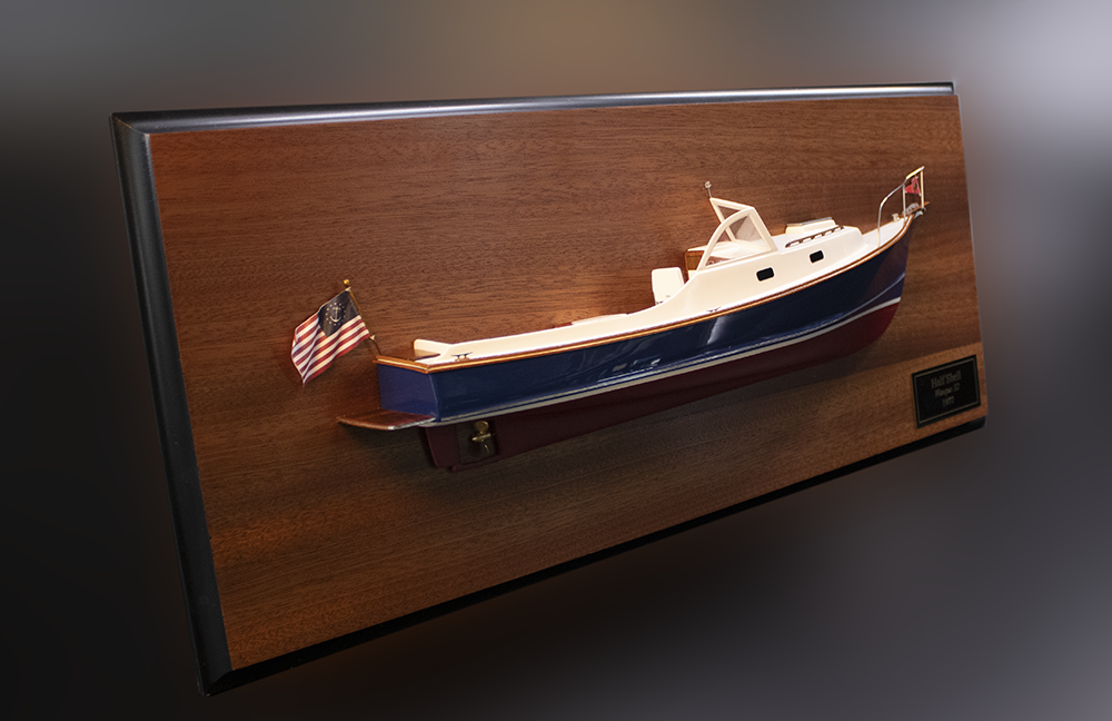 Wasque 32 half model with deck details