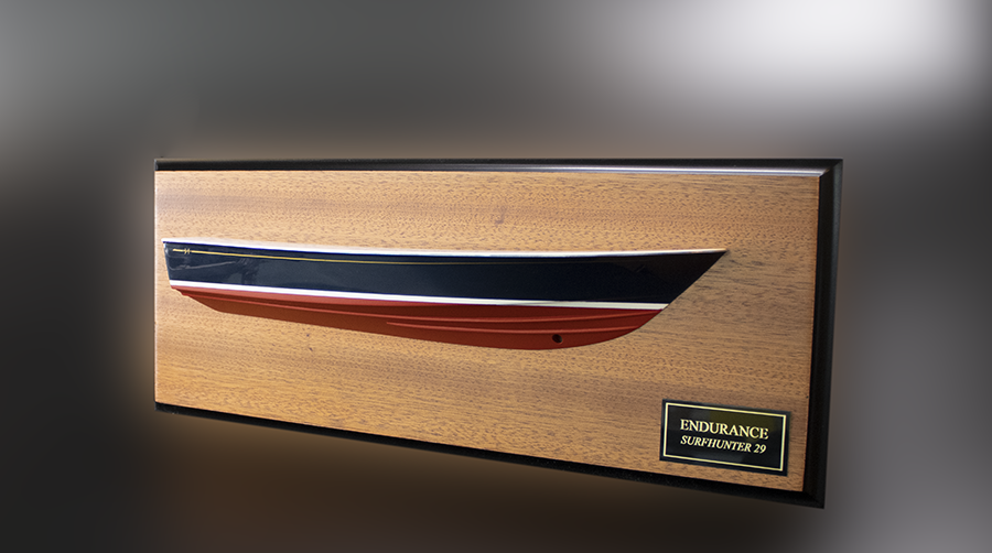 Hunt Surfhunter 29 flush deck half hull