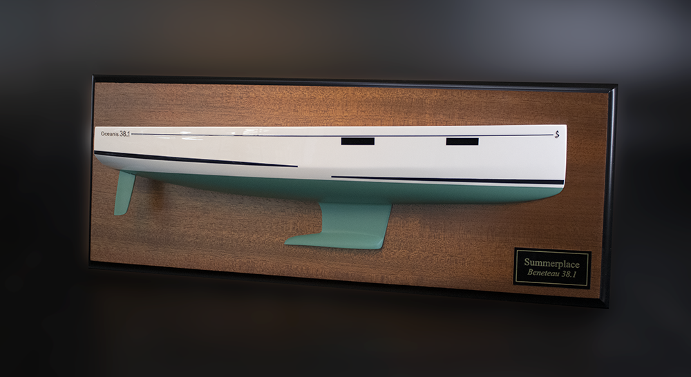 Beneteau 38.1 flush deck half hull