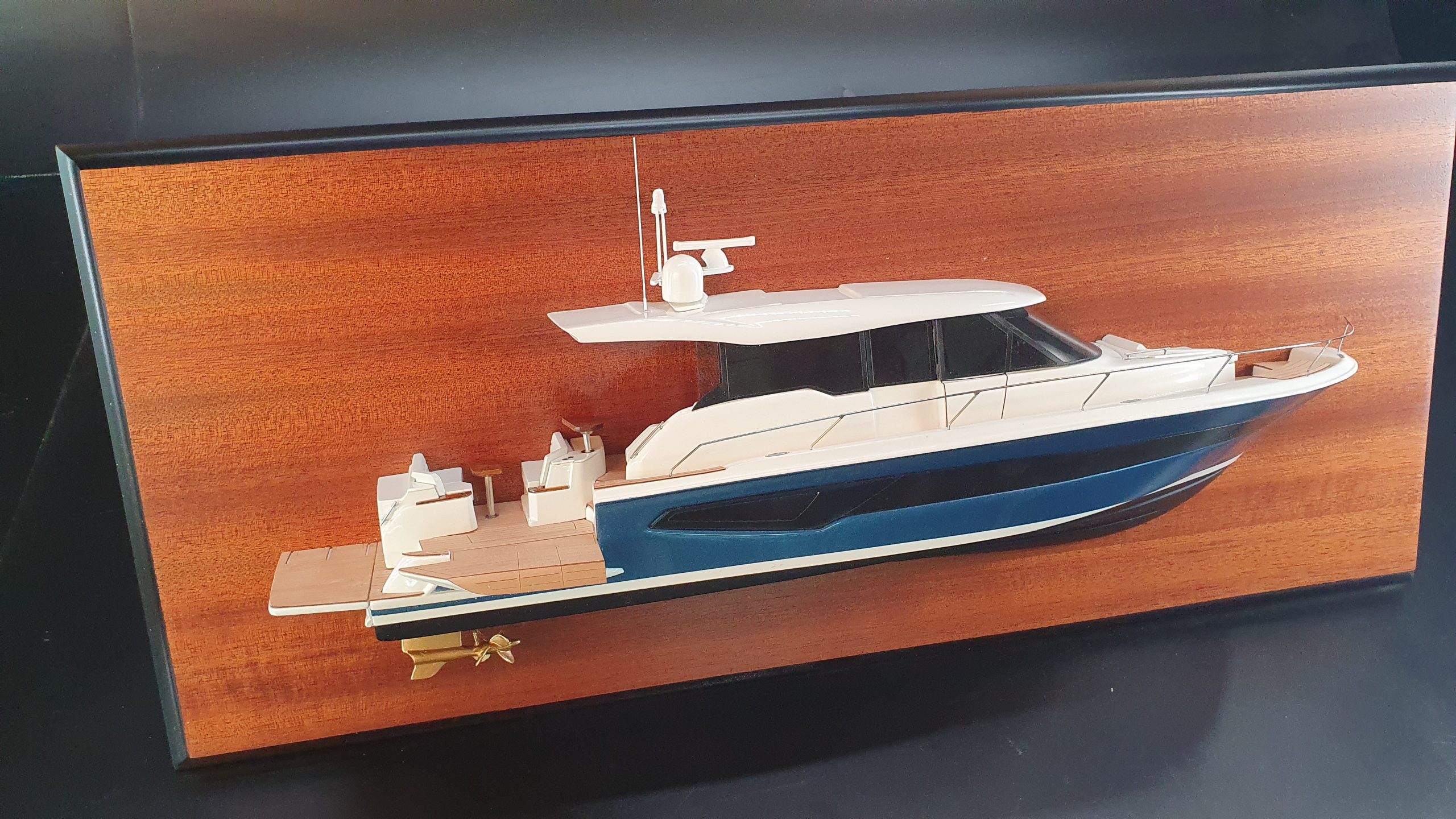 Tiara EX60 gorgeous custom half model with deck details