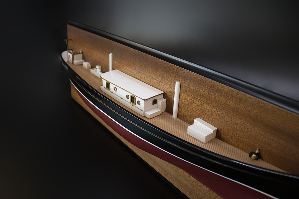 Tabor Boy 100’ 1918 Dutch Pilot Ship custom model with deck details