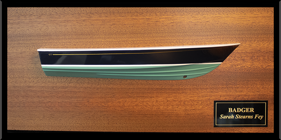 Hunt Surfhunter 29 flush dek half hull replica