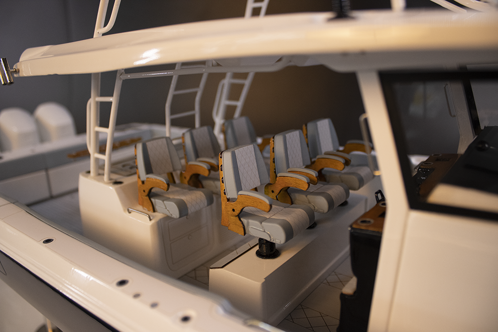 Everglades 455cc custom model replica