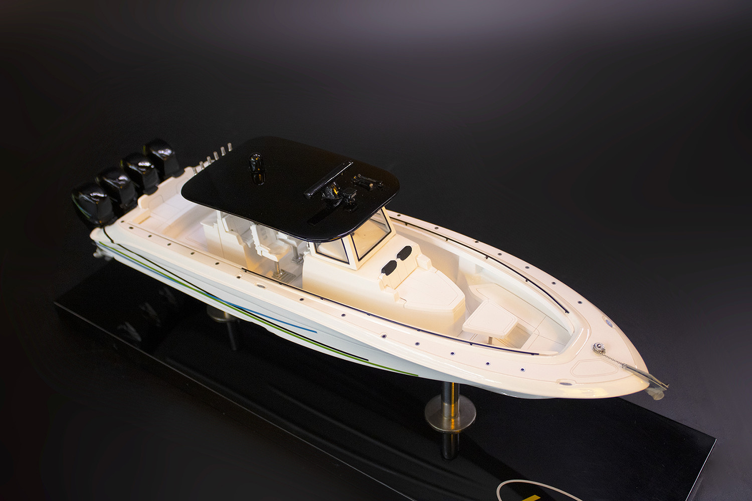 HCB Lujo 42 stunning custom model