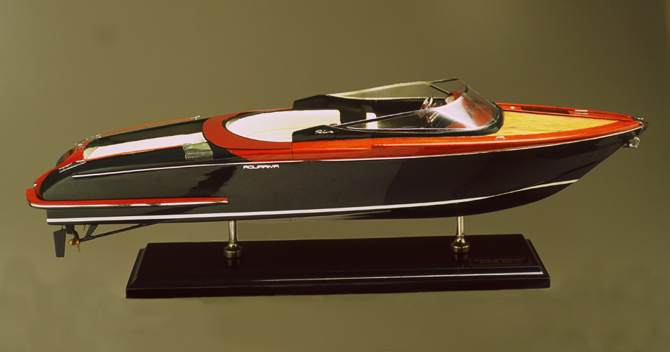Motor Boats - Riva - Riva Aquariva 2000 ship model - Abordage