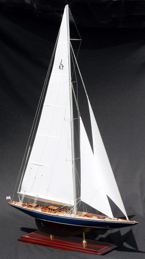 America's Cup Boats - - Velsheda 1933 - Abordage