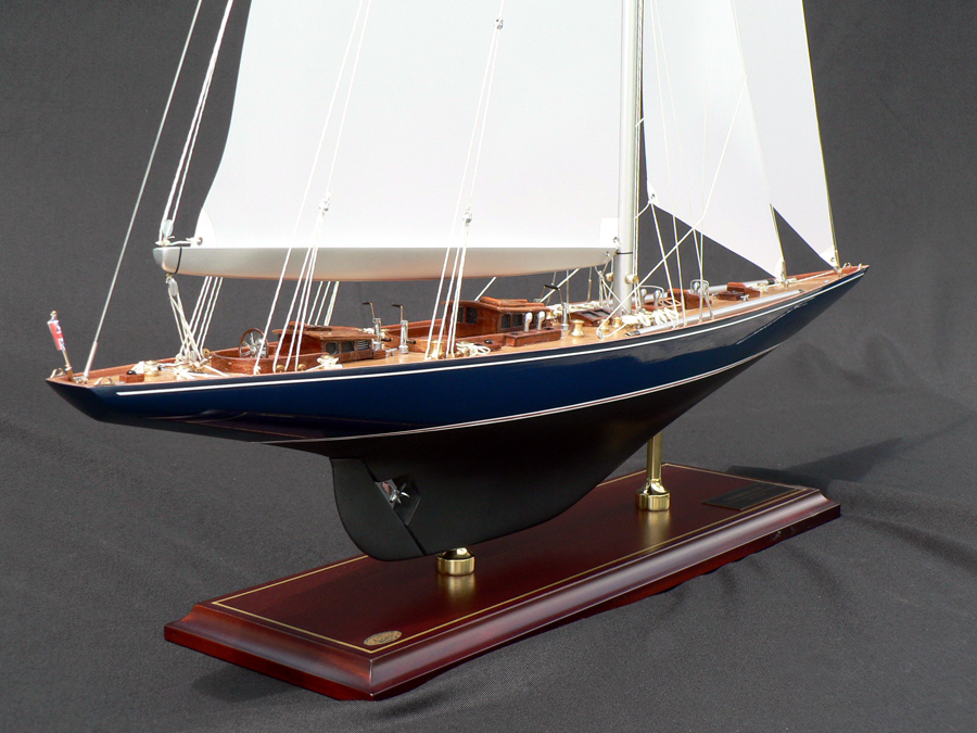 America's Cup Boats - - Velsheda 1933 - Abordage