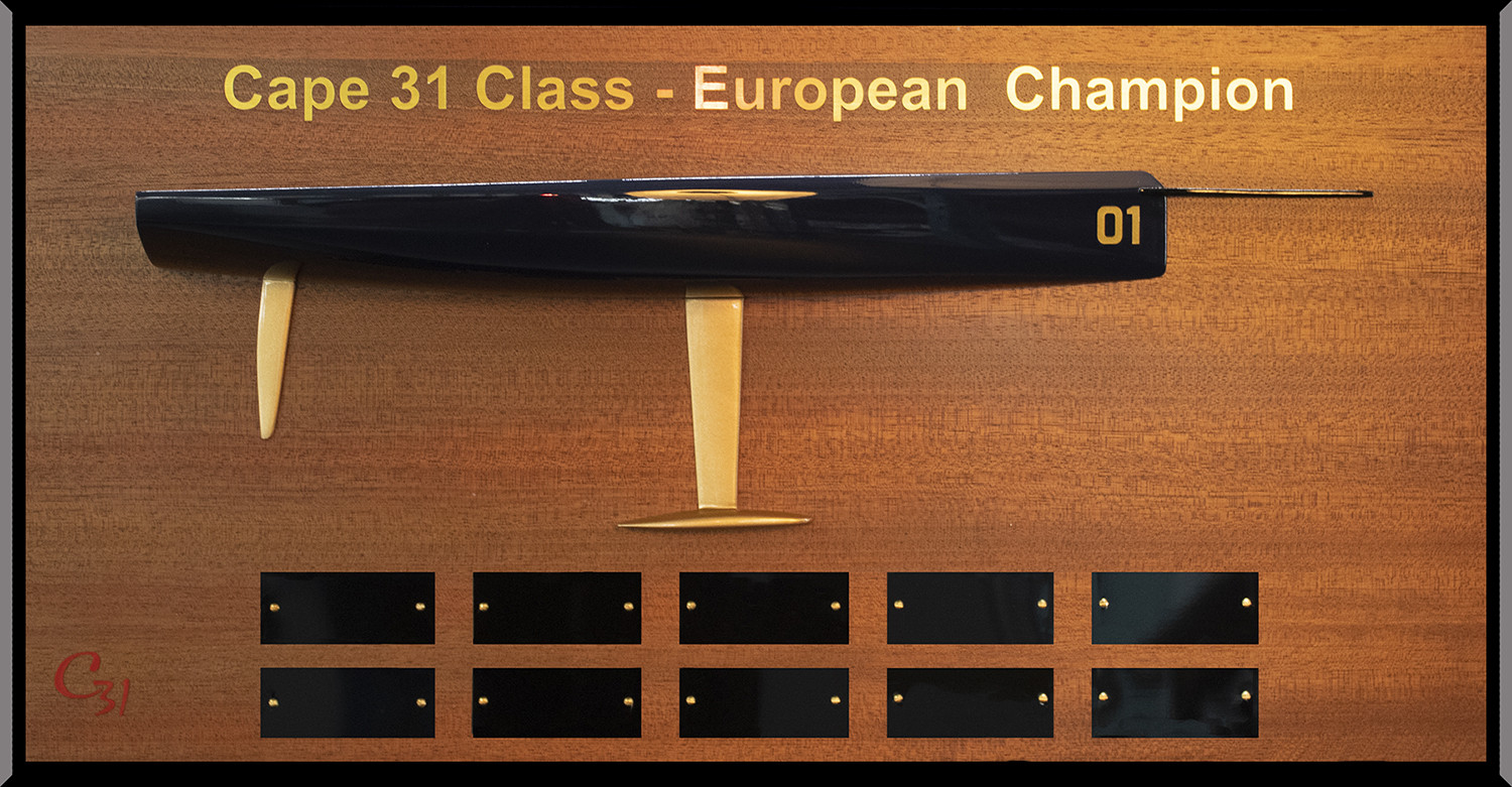 Cape 31, UK Circuit Corinthian Champion half model trophy