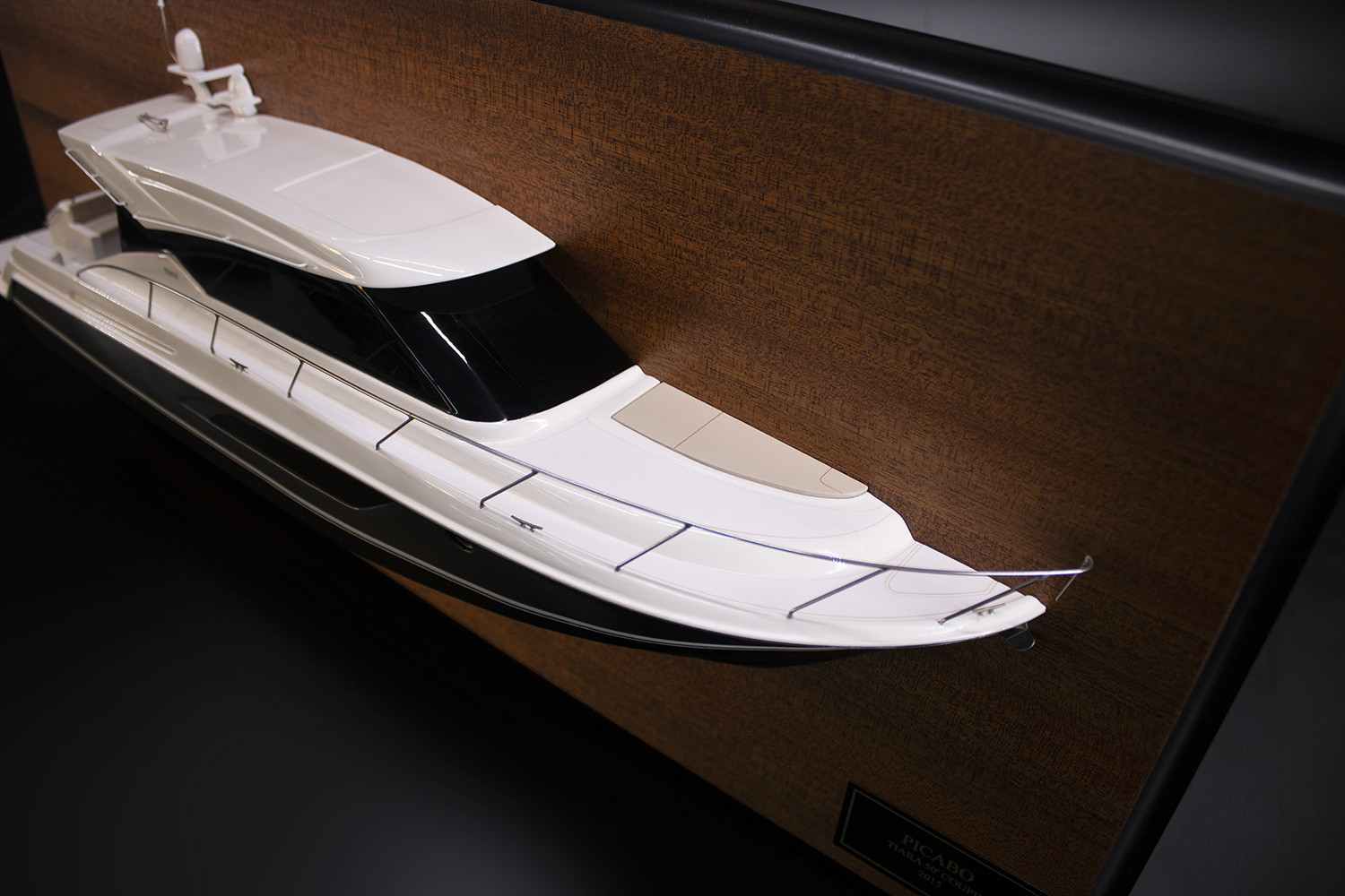 Tiara 50 Coupe custom half model with deck details