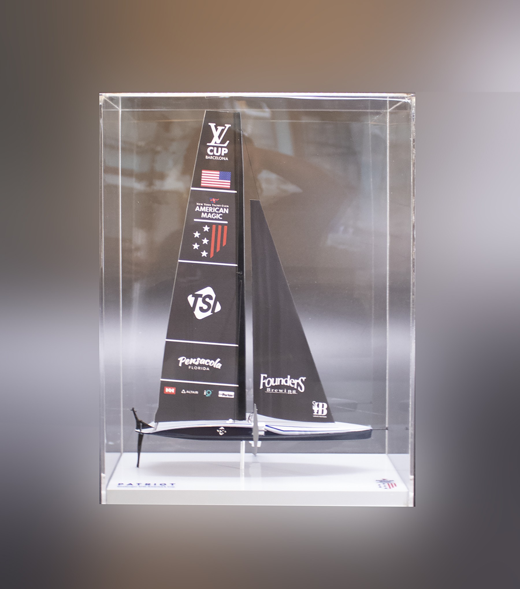 AC 75 PATRIOT American Magic desk model 2024 MN-A200