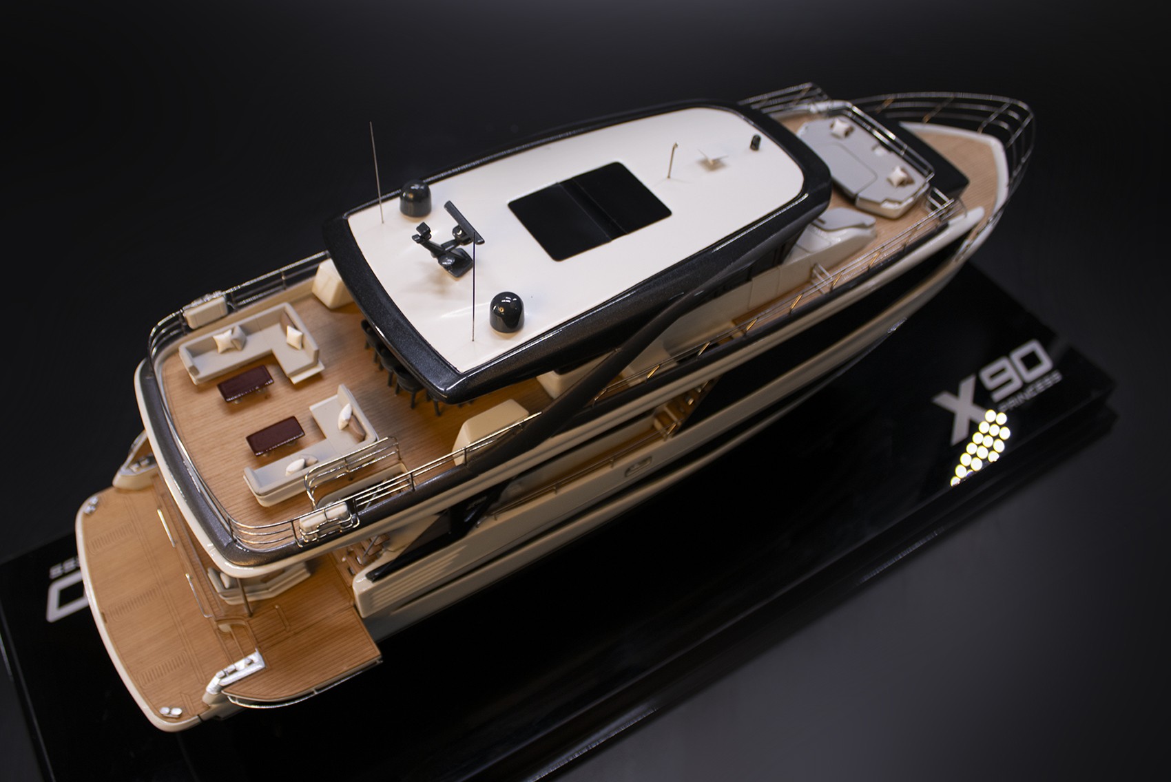Princess Yacht X90 fascinating custom model