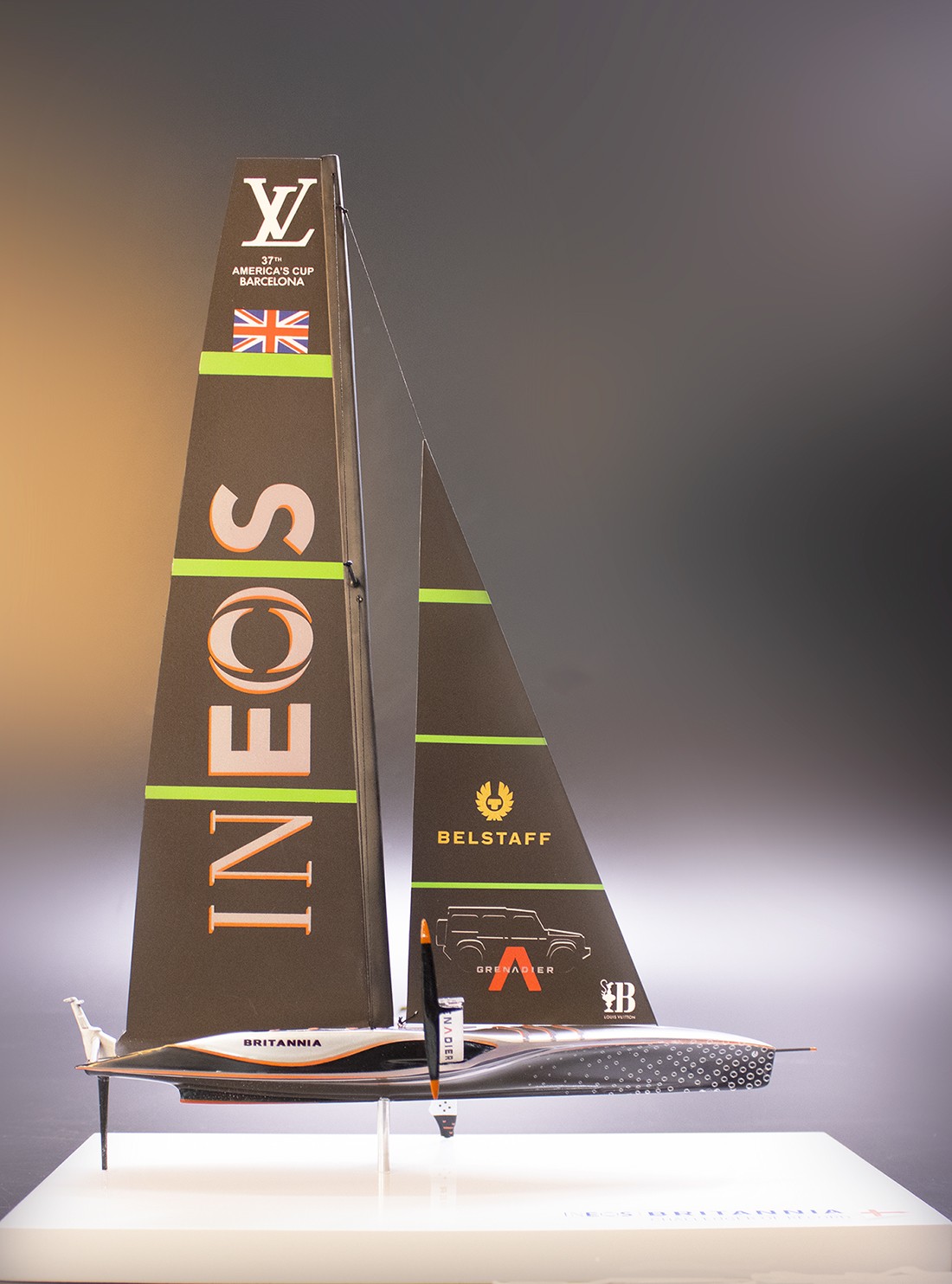 AC 75 INEOS TEAM UK 2024 desk model MN-A-202