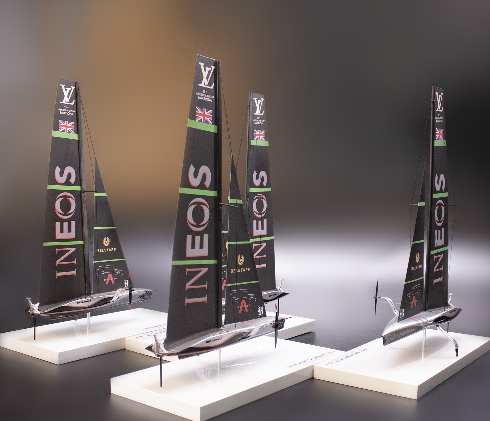 AC 75 INEOS TEAM UK 2024 desk model MN-A-202