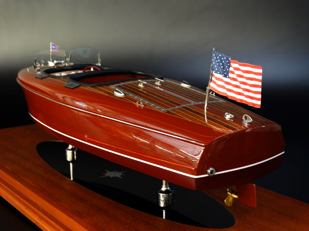 Motor Boats - Chris Craft - Chris Craft Barrel Back 1940 - Abordage