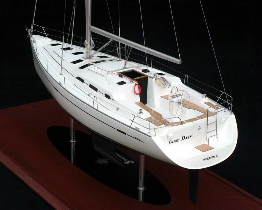 Custom Models - - Beneteau 393 "Glory Days" - Abordage